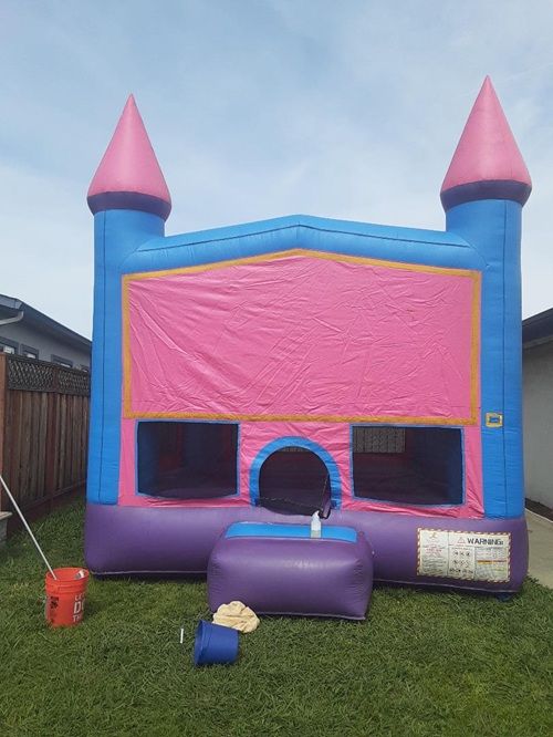 Reserve kids party rentals for children's parties in San Jose, Santa Clara, Sunnyvale, Milpitas, Cupertino, Campbell, Los Gatos, Saratoga, Mountain View, Menlo Park, Palo Alto, Los Altos, East Palo Alto, Los Altos Hills, Hayward, Alameda, Fremont, Woodside, Atherton, San Mateo, San Bruno, Millbrae, Burlingame, Foster City, Belmont, San Carlos, Redwood City, and Newark California